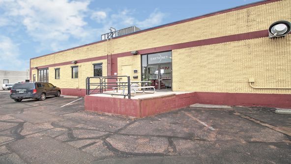 Office Flex Space For Lease / Sale: 4735 Walnut St, Boulder, CO 80301